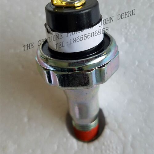 新品AT85174约翰迪尔拖拉机收割机发动机配件5E954机油压力传感器