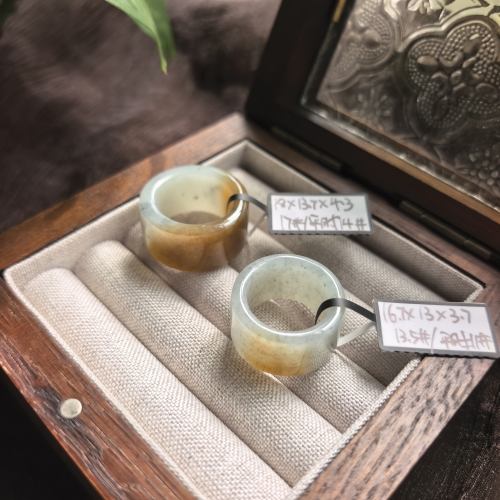 天然和田玉楼兰糖青花直切戒指非完美强迫症勿拍尺码在小标签