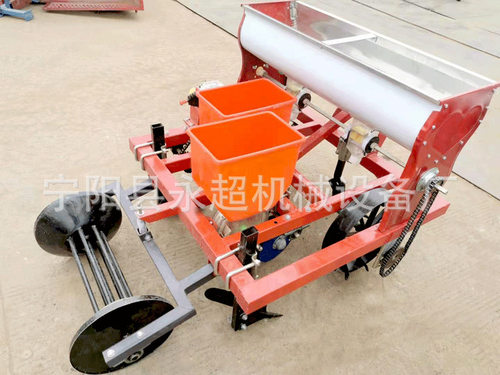 拖拉机带多行播种机 小型家用单垄双行花生精播机 双垄四行播种机