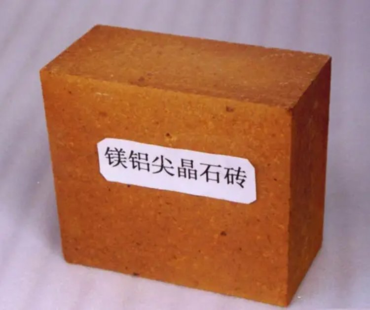 耐火厂家 抗侵蚀性强不脱落回转窑用镁铝尖晶石砖 耐火砖