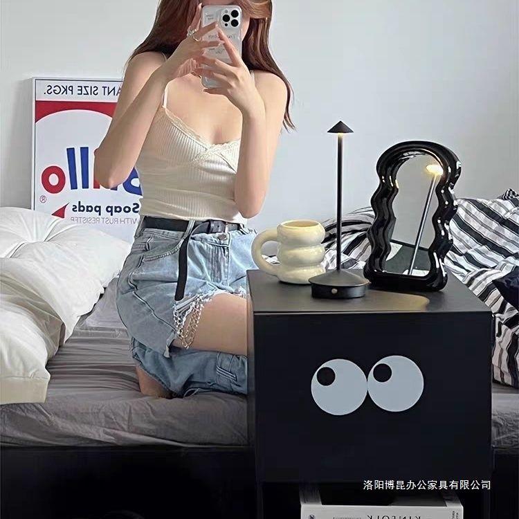 床头柜网红沙发创意边柜卧室简约家用现代小型眼睛可爱收纳置物柜