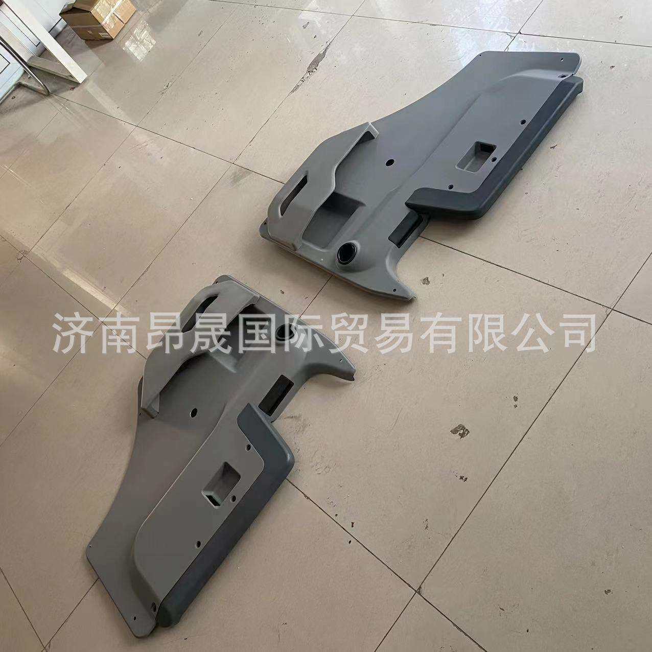重汽豪沃配件AZ1642330040右车门内护板总成承接外贸出口