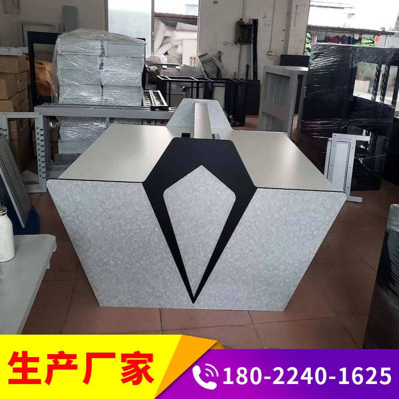 京峰 机柜网络服务器机柜三联监控操作台机柜安防监控台可