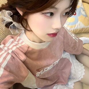 男女新款 刺绣夏季 宽松国潮上衣 三条立体拼接麂皮复古字母短袖 美式