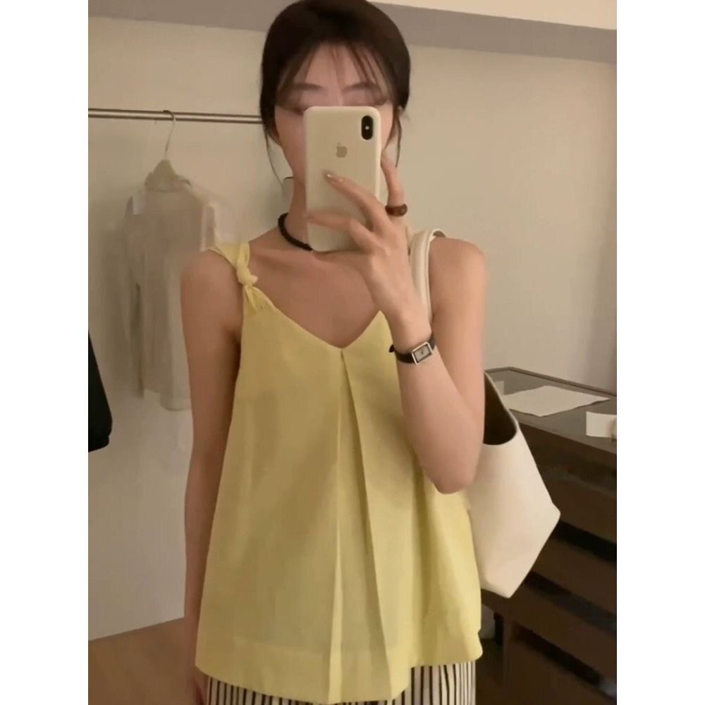 小众时尚宽松v领吊带上衣夏设计感高级感气质无袖衬衫女新款韩版