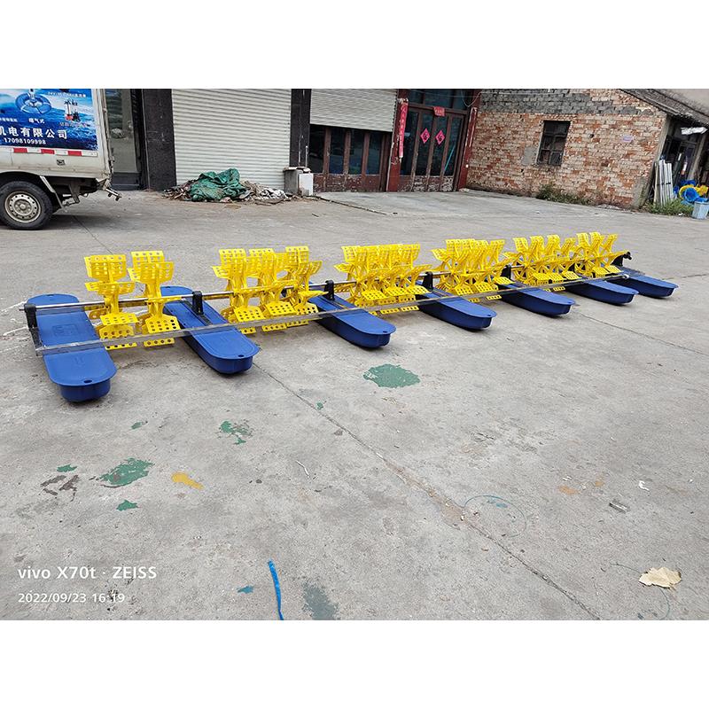 鱼塘增氧机柴油水车式增氧机16叶轮式池塘风车式增氧机虾塘增氧机