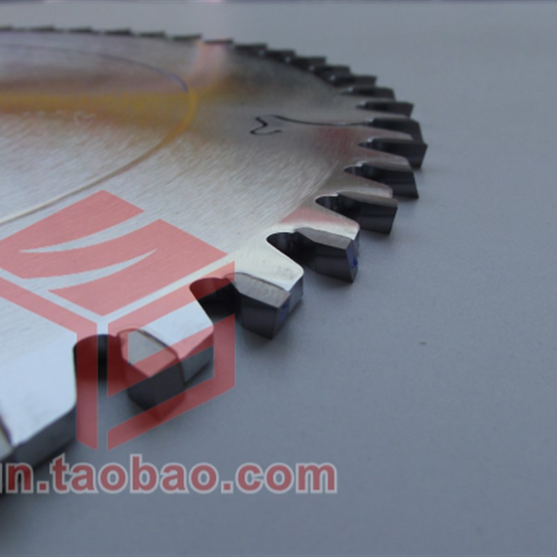 进口锐无敌木工合金锯片 外径250厚度3.2 LU2B0604A/LU2C1200