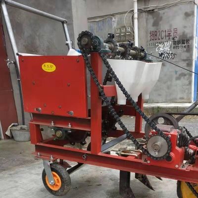 源头 汽油自走式大蒜播种机  小型便捷3行大蒜播种机 供应