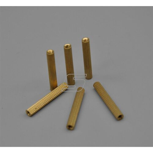 滚监花双铜螺柱 控摄731通头安防像用M2x3-M2x35