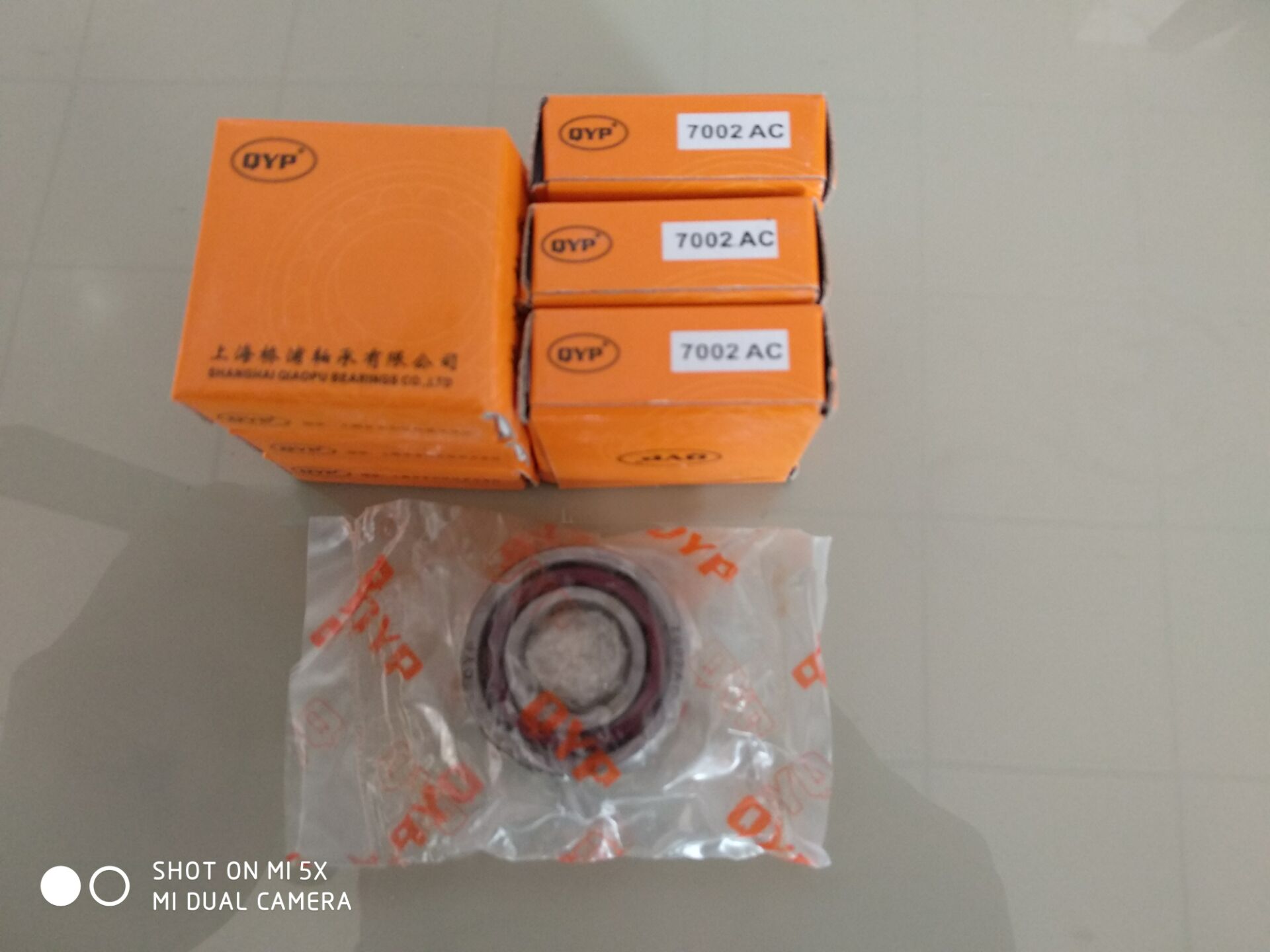 上海桥浦角接触轴承7300AC 7301 7302 7303 7304 7216 7217 7218C