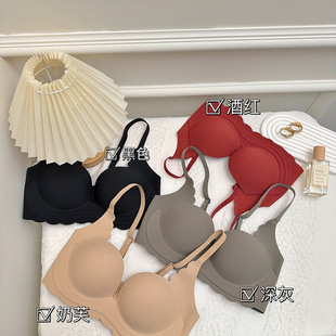 流星谷S2无痕内衣女小胸聚拢显胸大收副乳防下垂胸罩无钢圈文胸