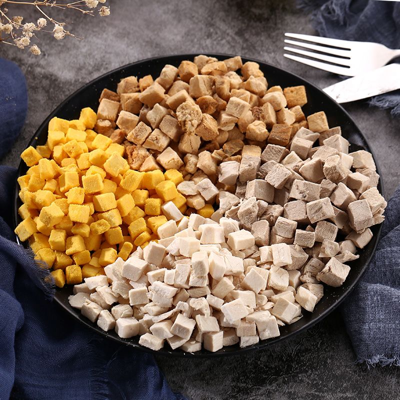 幼猫成猫通用鸡肉冻干试吃零食十克装猫咪辅食主食冻干宠物零食