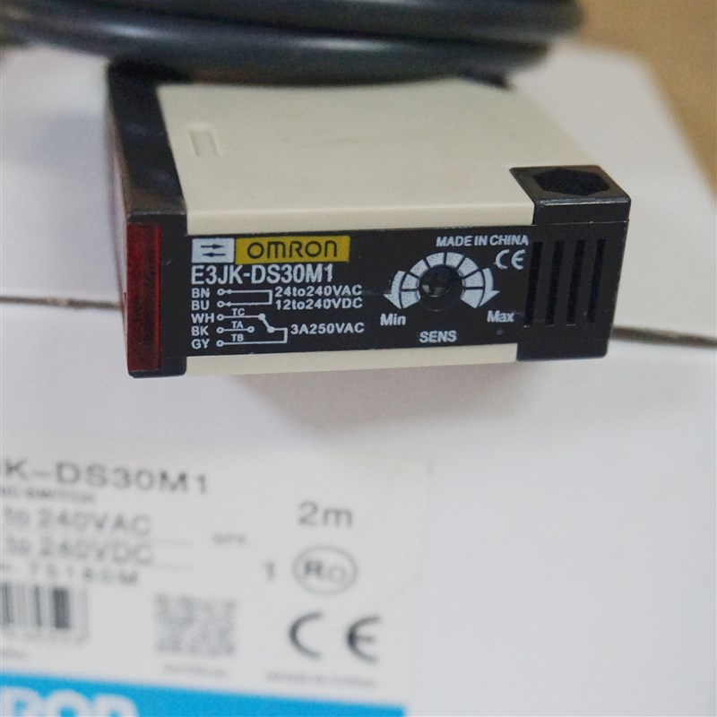 红外线漫反射光电开关传感器 E3JK-DS30M1 O交直流通用12-240V