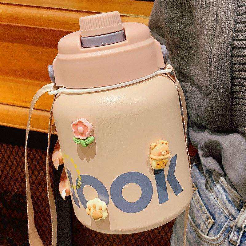 简约大容量大肚保温杯女生高颜值户外便携学生吸管杯2026新款