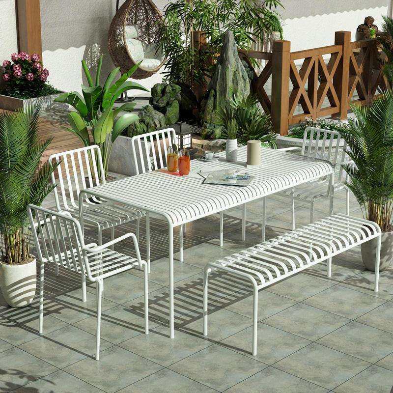 北欧户外铁艺桌椅组合奶茶店商用外摆餐桌椅民宿庭院花园靠背桌椅