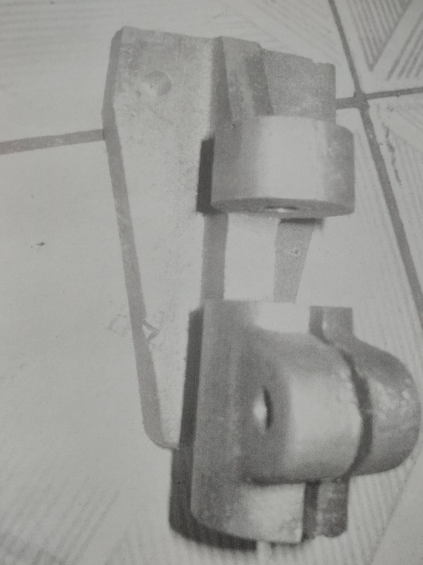 T80213组合挟咀五金件