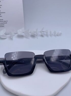 个性设计师款孤品2024防紫外线板材框旅游拍照太阳镜墨镜LC120