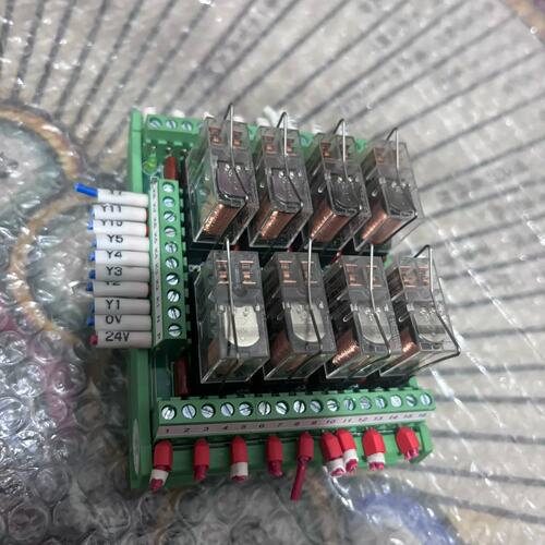 询价8路继电器模组，型号是G2R-1，支持24V DC可维修