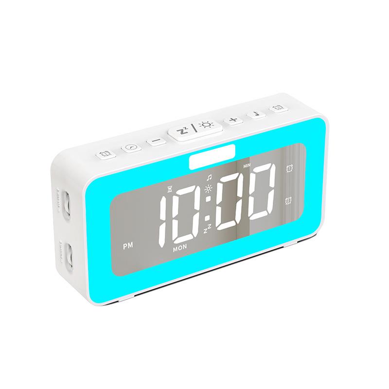 学生闹钟幻彩高清镜面闹钟RGB七彩小夜灯数字时钟LED化妆镜闹钟