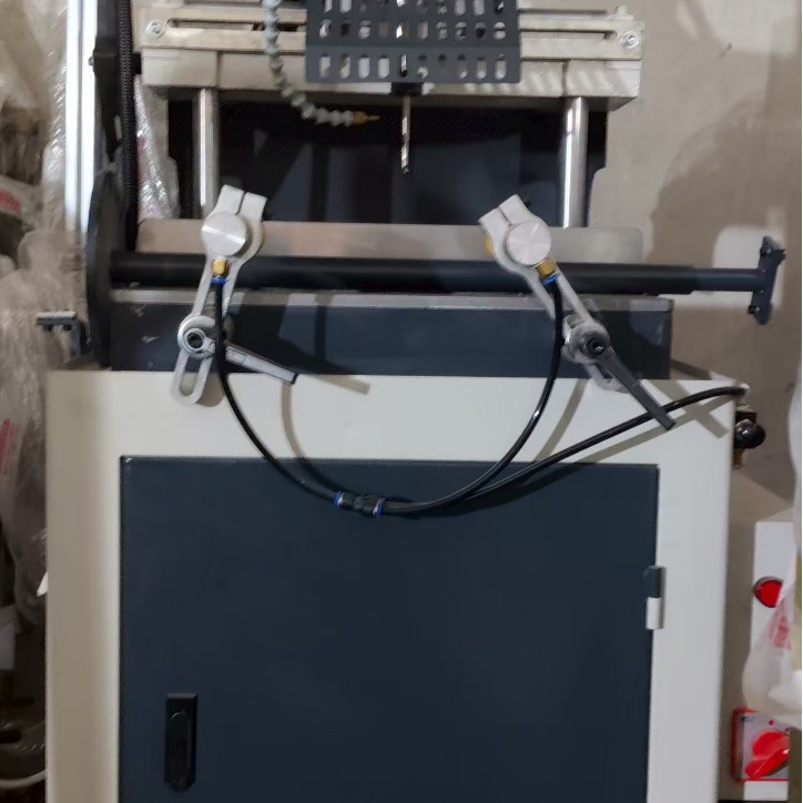 ZLXF-370*125 铝塑型材高速仿形铣床用于PVC及铝合金门窗执手孔