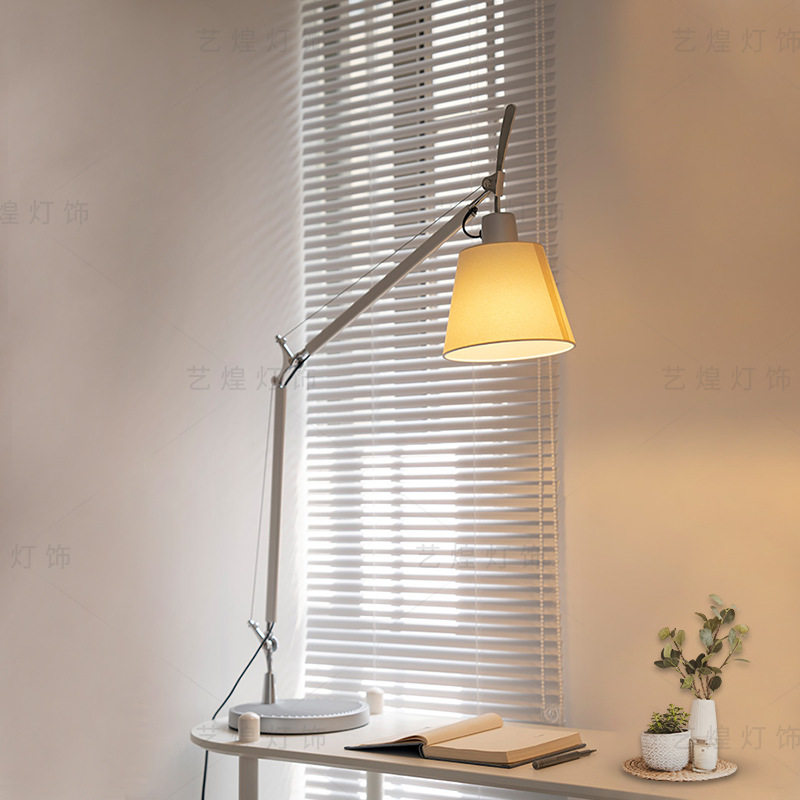 意大利Artemide Tolomeo摇臂伸缩设计师客厅书房中古床头阅读台灯