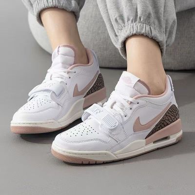 AJ312缓震防滑耐磨休闲鞋