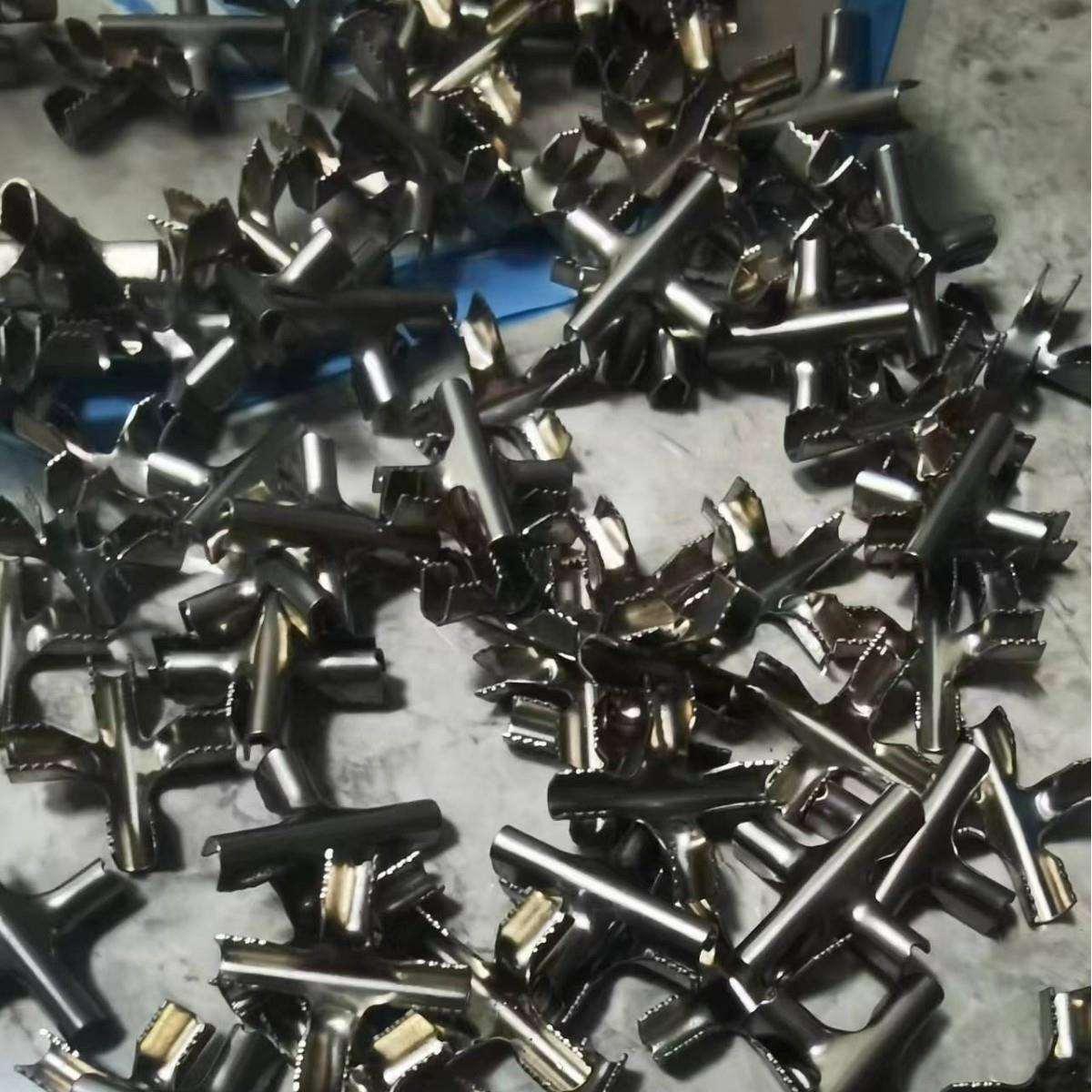 304不锈钢十字扣 不生锈隐形防护防盗网十字扣配件钢丝绳卡扣固件