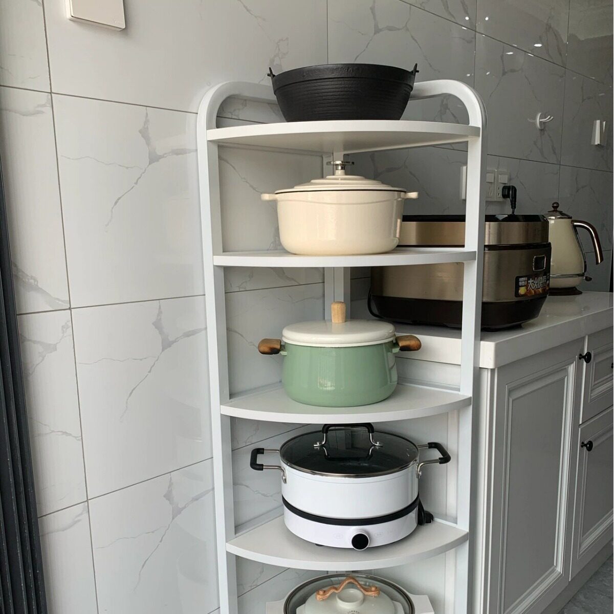 厨房置物架台面角落三角调料架子转角调料品收纳架多功能调味料架