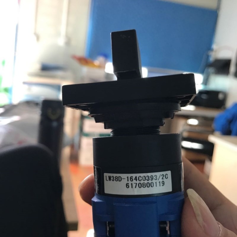 江阴长江电c器单孔万能转换开关LW38D-16/C CY/CW/CH/CYW负载断路