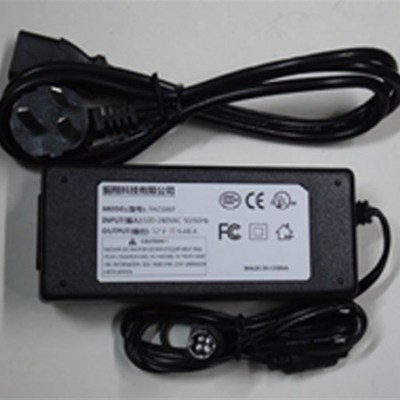 Skynet SNP-A0q87-3 通用电源适配器     四针/四孔/五针插头