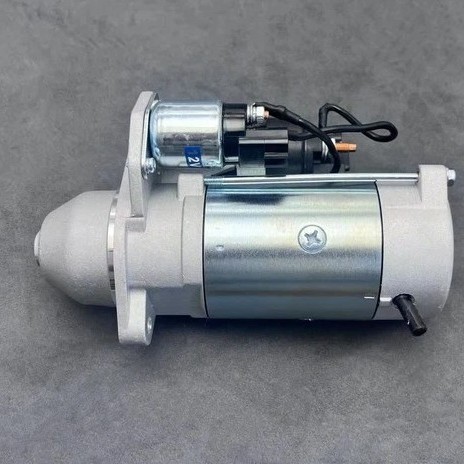 起动机马达12V 2.6KW 9T 04132652 AZE6598 1000124272 IS1353