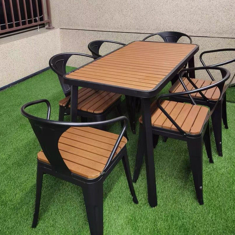 美式户外桌椅组合咖啡厅室外摆庭院阳台露台防晒铁艺休闲塑木桌椅