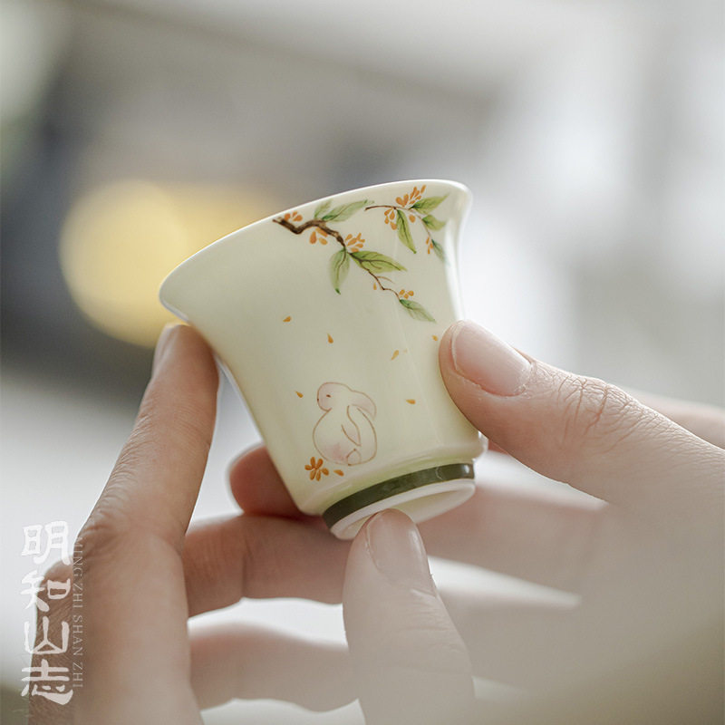 明知山志 果青桂下私语西岭茶杯 手绘玉兔桂花家用品茗杯文人单杯