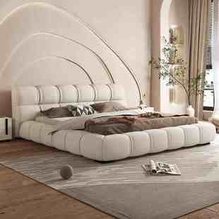 奶油风布艺床现代简约小户型主卧双人大床榻榻米1.8米实木婚床