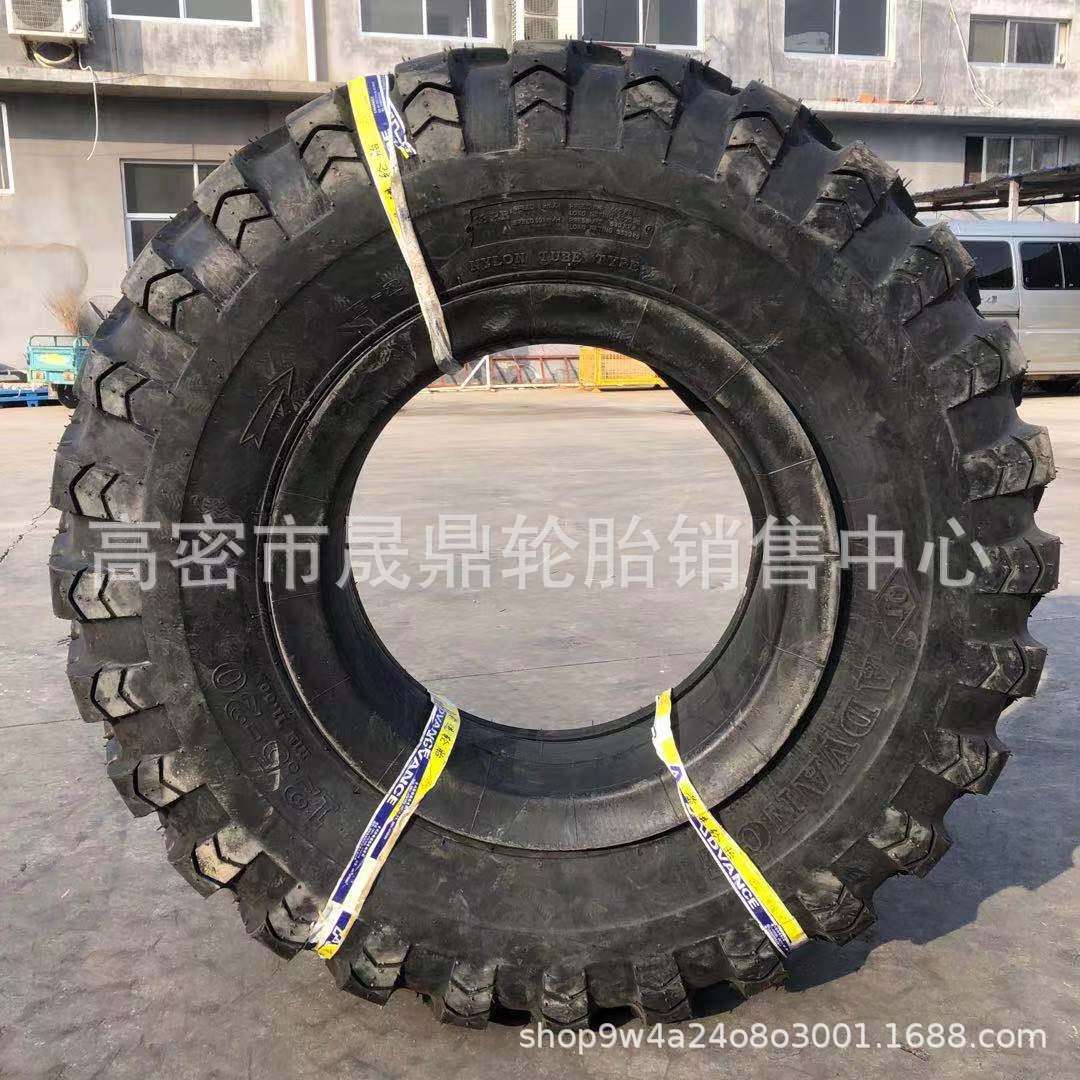 12.5-20 12.5R20 15.5-20 15.5R20 11R18 13-20 1400R20 越野轮胎