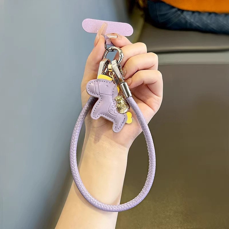 皮质短款腕带手机挂绳新年吊坠手提钥匙壳女户外结实手机链子
