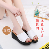 真皮一字拖女士坡跟拖鞋 厚底室外休闲凉鞋 女夏外穿时尚 2020新款