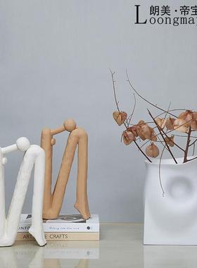 创意桌面抽象小人摆件现代简约装修设计售楼处样板房间装饰品花器