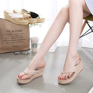 沙滩拖鞋女夏人字拖坡跟防v滑夹脚海边亚麻鞋草编厚底高跟凉拖鞋
