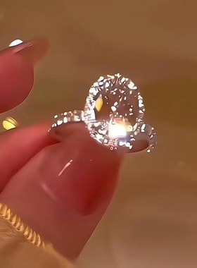 超闪鸽子蛋戒指女轻奢高级感莫桑石食指戒小众设计开口可调节尾戒