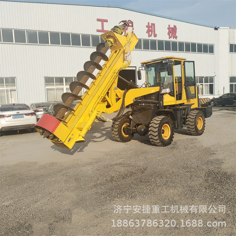 电力工程四驱液压螺旋打桩机