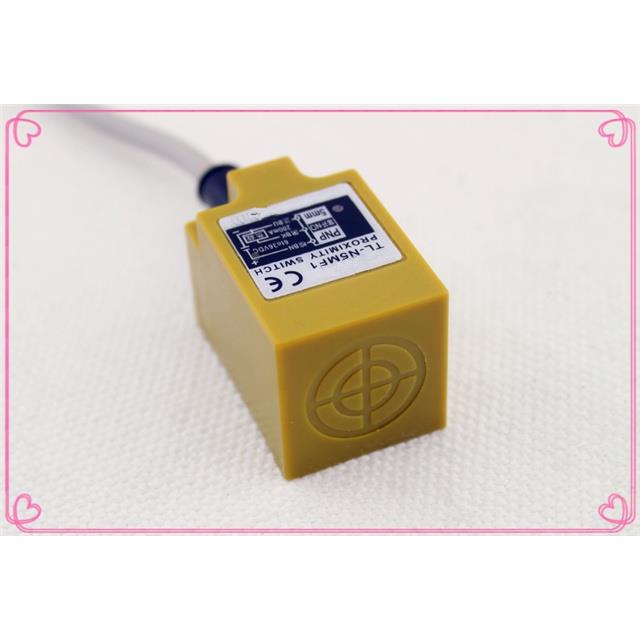 电感式接近开关 LJE30M-10A2金属传感器 交流2线常闭