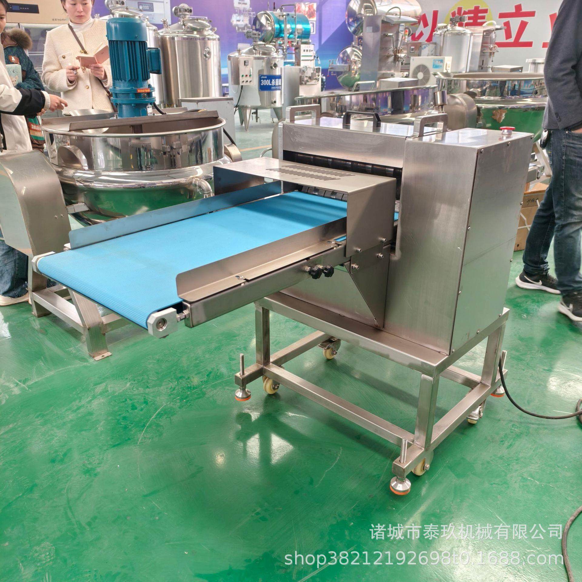 五香带鱼切段机红烧鱼切块机牛肉干切条机板筋切割设备大型剁椒机