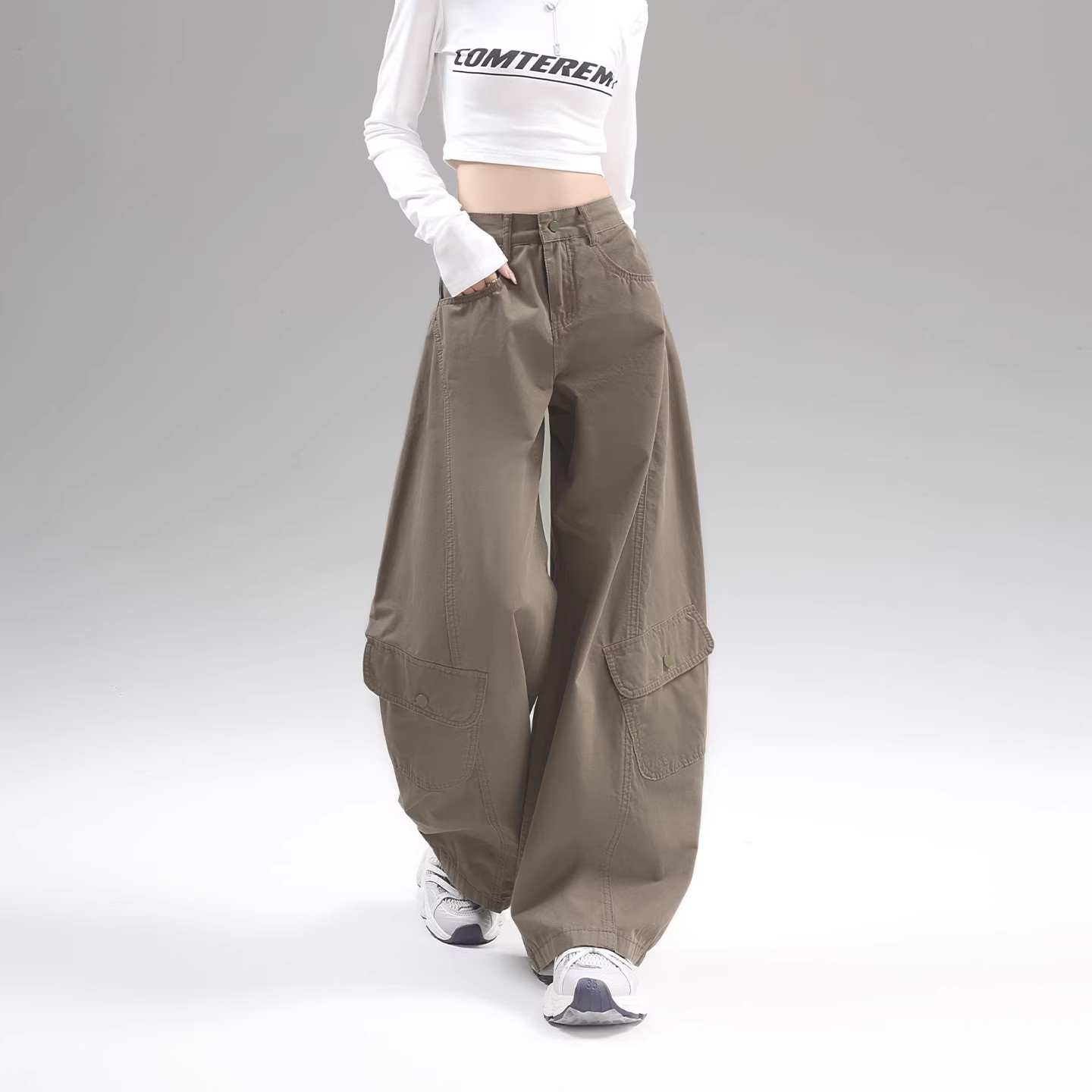 美式复古弯刀工装裤女秋季2025新款垂感宽松小个子高街阔腿运动裤