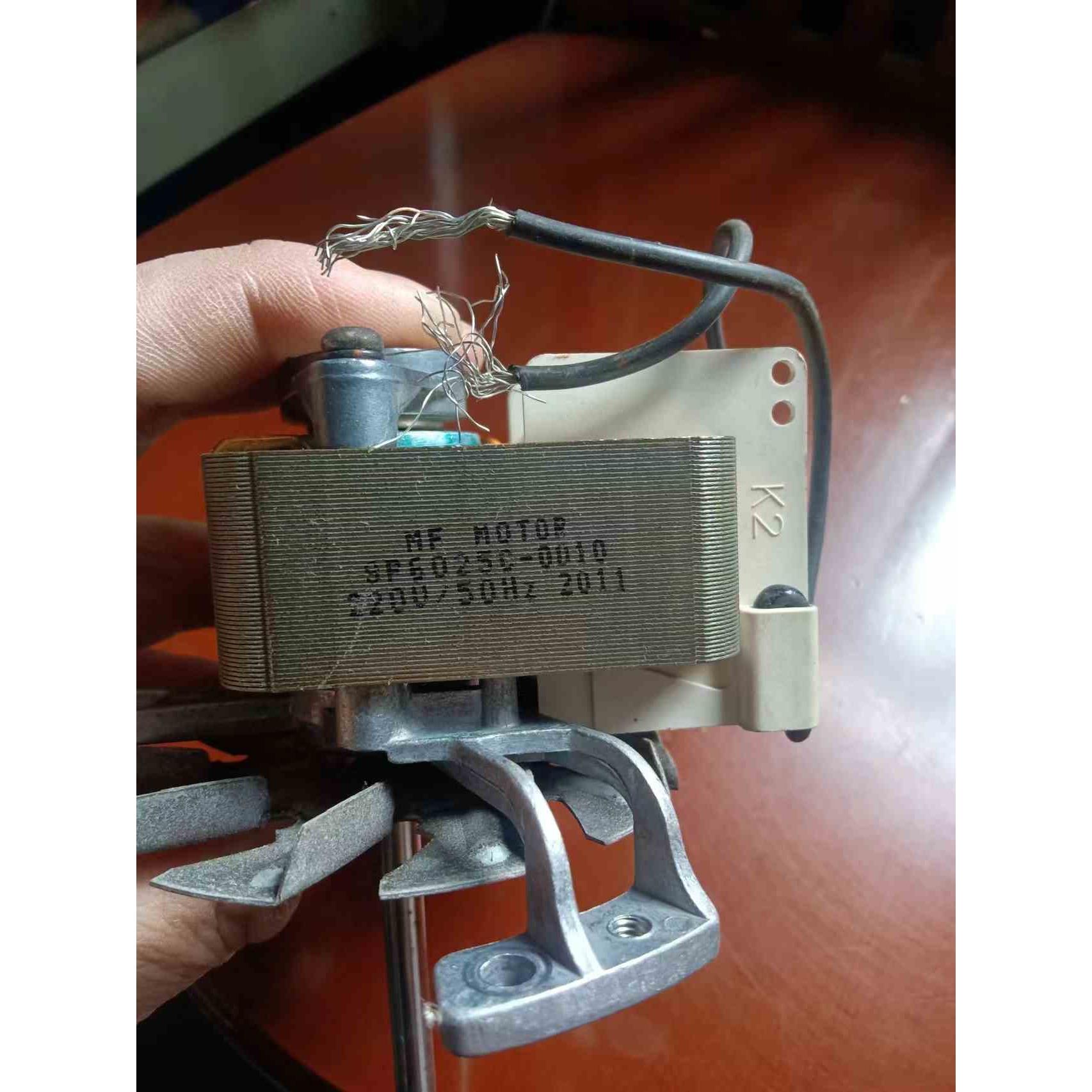 MF-MOTR SF60250-C-0010  220V/50HZ 20210913 MOTORMF耐高温电机 - 实物图