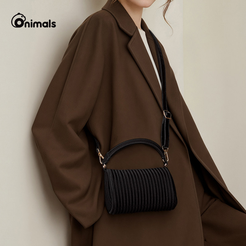 onimals波士顿包女式2025新款款枕头包斜挎保龄球包手提小包