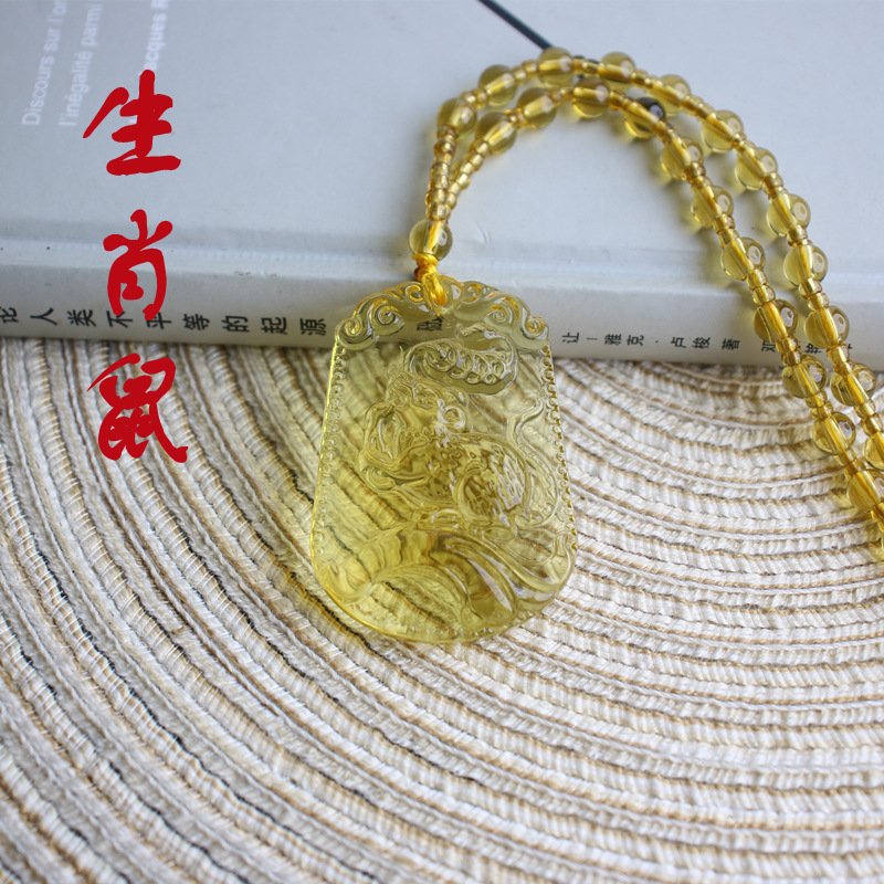 黄水晶色十二生肖吊坠项链蛇年本命年转运毛衣链时尚服饰配饰