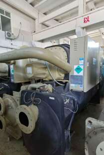 扬州市江都区出售特灵螺杆机组及配件 354冷吨 107万大卡