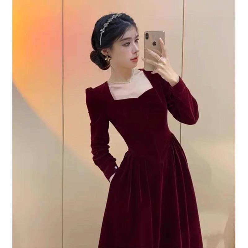 欧洲站2025年新款年会礼服女赫本风气质显瘦红色金丝绒连衣裙春款