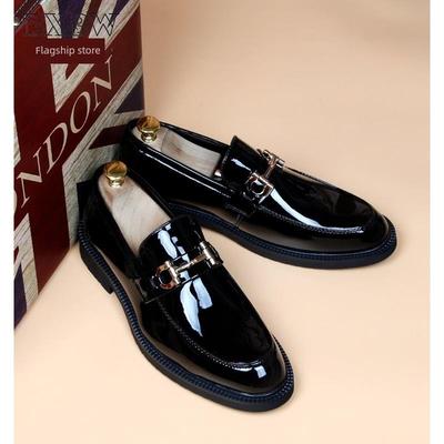 采购产品高档休闲装男士皮鞋，真皮正式商务英式增高男士拖鞋，懒